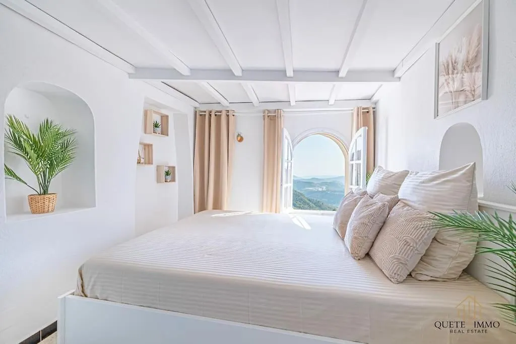 Havre De Paix Et Vue Exceptionnelle Proche Monaco Villa Peille 0*,  France